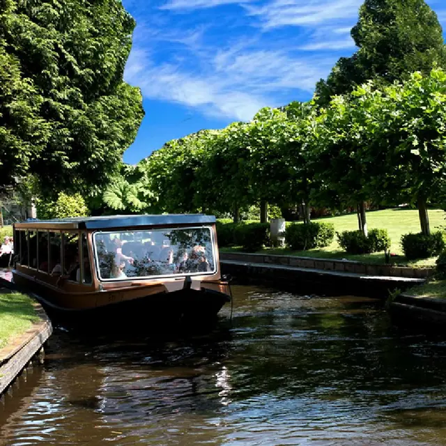 Boat & BBQ arrangement